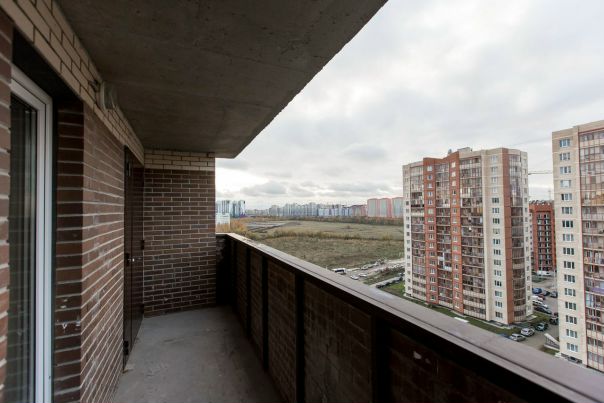 Переуступка 1ккв в ЖК «Муринский посад»<br>Мурино, Шоссе в Лаврики, 59к1<br><br>Однокомнатная квартира с удобной конфигурацией кухни и лоджией. Без отделки.<br>Дом уже построен, ведется гос.комиссия, ключи в конце года.<br>2 900 000 руб. - фото Фото: Переуступка 1ккв в ЖК «Муринский посад»<br>Мурино, Шоссе в Лаврики, 59к1<br><br>Однокомнатная квартира с удобной конфигурацией кухни и лоджией. Без отделки.<br>Дом уже построен, ведется гос.комиссия, ключи в конце года.<br>2 900 000 руб.
