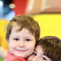 Tomi---Roni Abramyan