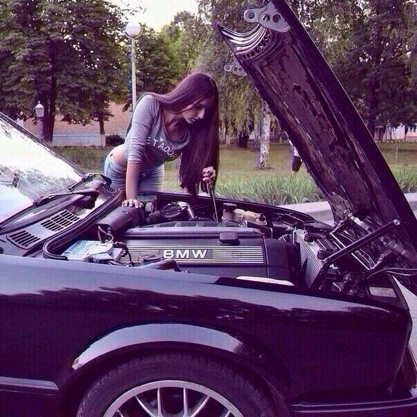 Девушки, любящие #BMW - прекрасны.