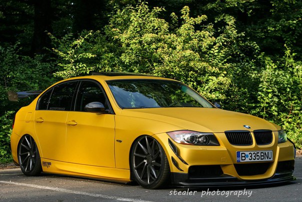 #BMW 3-Series (E90) on air