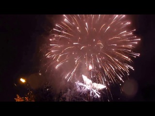 Фейерверк в честь 101-летия Мурманска / Fireworks - a celebration of the 101 anniversary of Murmansk