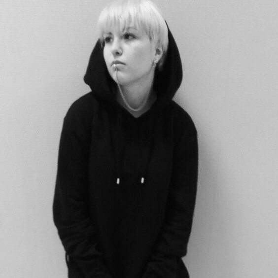 Юлию реутов