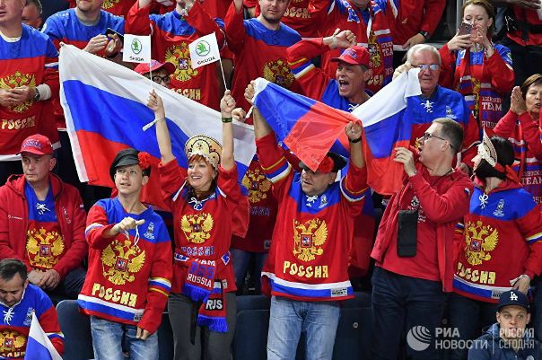 Взяли бронзу чемпионата мира: российские хоккеисты обыграли Финляндию. Самые яркие моменты встречи – в фотоленте Ria.ru: 