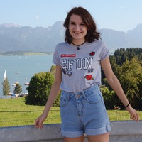 Вика Куценко