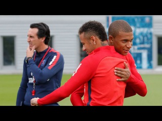 Neymar & Kylian Mbappe's First Training Together | Mbappe's Day in Review