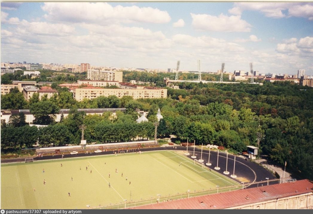 Парковка стадион москвич