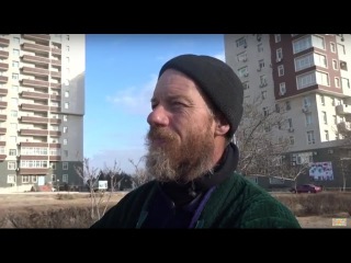 CouchSurfing. путешественник RICHARD из Англии мой первый HOST в Актау (Казахстан) 2016-11-28