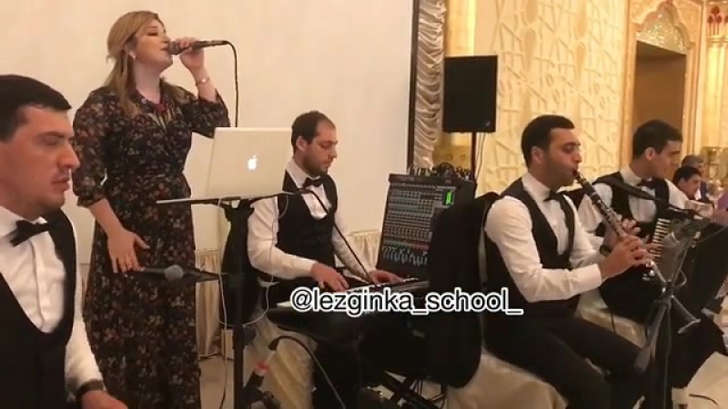 Альбина Казакмурзаева зажигает