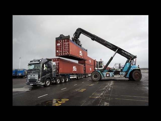 Volvo FH16 против 750 тонн