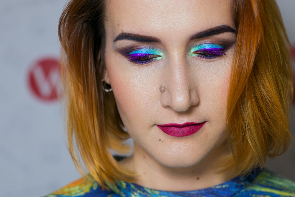MERMAIDS VS UNICORNS MakeUp Revolution
