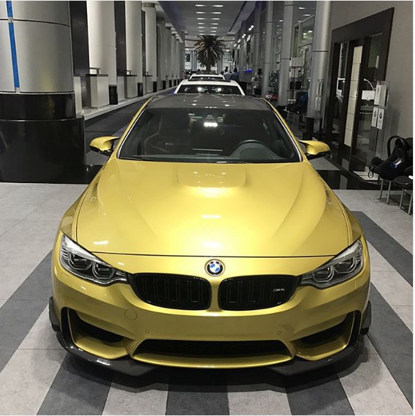 Шикарнейшая #BMW M4 в цвете Austin yellow 
