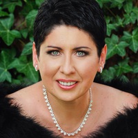 Елена Кнапп