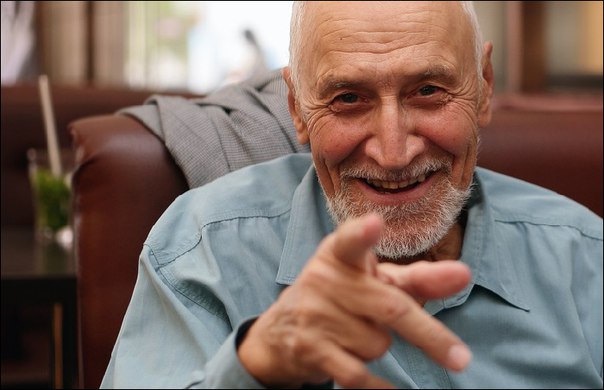 Сегодня, 20 июня, исполняется 80 лет учёному-зоологу и зоогеографу, доктору биологических наук, кандидату географических наук, профессору МГУ, общественному деятелю, телеведущему и радиоведущему Николаю Николаевичу Дроздову! НАШЕ Радио поздравляет!