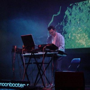 Moonbooter