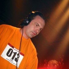 DJ Buzz Fuzz