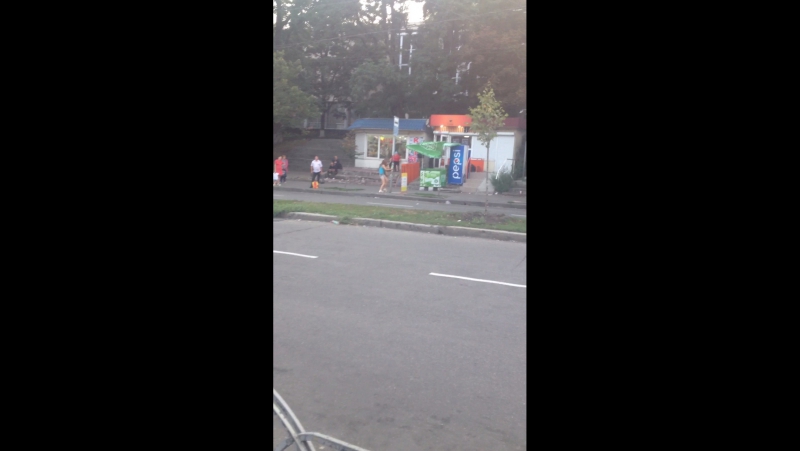 Уличный стриптис города Киэв