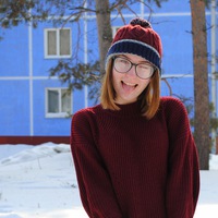 Арина Вебер