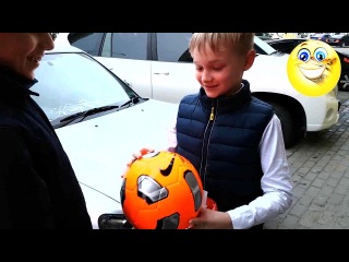 ⚽ ПОДАРИЛ ДРУГУ ФУТБОЛЬНЫЙ МЯЧ НАЙК ШОППИНГ В МАГАЗИНЕ НАЙК ⚽ SHOPPING IN NIKE AND ADIDAS STORE