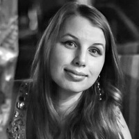 Женя Минеева