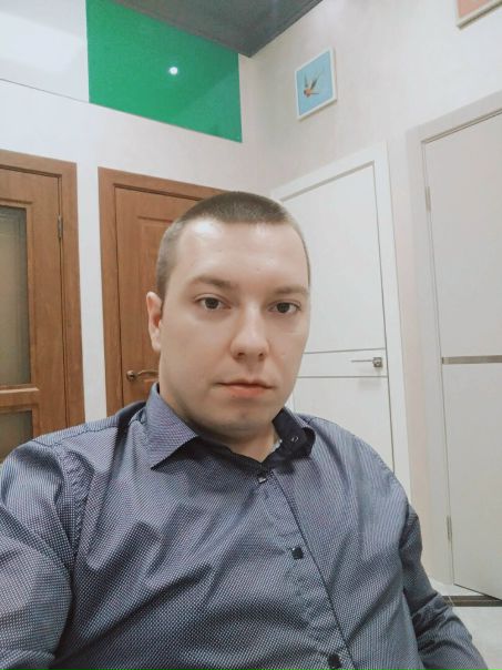 Здравствуйте Я парень, мне 25 лет. Сниму комнату до 15000р. Желательно в 30 минутах от Каширки. Рассмотрю и другие варианты. Почти всегда на работе, не гуляка) если есть предложения пишите<br> Лобач - фото Фото: Здравствуйте Я парень, мне 25 лет. Сниму комнату до 15000р. Желательно в 30 минутах от Каширки. Рассмотрю и другие варианты. Почти всегда на работе, не гуляка) если есть предложения пишите<br> Лобач