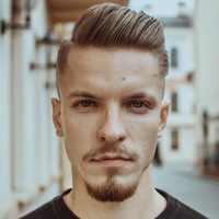 Виталий Агирэ