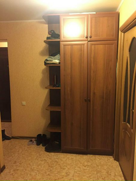 Сдаётся комната м Варшавская (300 м до метро), в 2х комнатной кв. Есть все необходимое для проживания: микроволновка, стир. машинка, в комнате телевизор, WF, в подъезде консьерж, виденаблюдение. 1 этаж. Развитая инфраструктура. Сдаётся для 1 человека без животных. <br>Цена 17.500 + свет, вода, интернет (600- 800 руб.) Фото реальные, все вопросы в лс. Пишите, договоримся о просмотре )<br> Тумаланова - фото Фото: Сдаётся комната м Варшавская (300 м до метро), в 2х комнатной кв. Есть все необходимое для проживания: микроволновка, стир. машинка, в комнате телевизор, WF, в подъезде консьерж, виденаблюдение. 1 этаж. Развитая инфраструктура. Сдаётся для 1 человека без животных. <br>Цена 17.500 + свет, вода, интернет (600- 800 руб.) Фото реальные, все вопросы в лс. Пишите, договоримся о просмотре )<br> Тумаланова