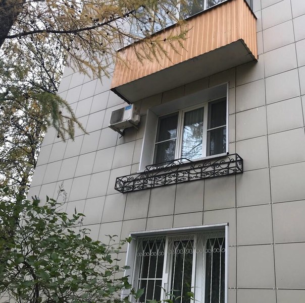Фото: Сдам квартиру с 2 спальнями и кухней-гостиной. М Новые Черемушки, 5-7 минут пешком. <br>Ул.Цюрупы, 26, корп.2.<br>Собственник.<br>Ремонт для себя. Теплые полы. Окна по спец технологии. Новые системы отопления. Кондиционер.<br>Новая кухня с посудомойкой.<br>Ванная в мозаике из натурального камня.<br>Для хранения 