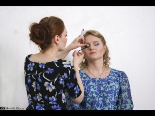 Цветной макияж в синей/бирюзовой гамме. С пигментом Inglot