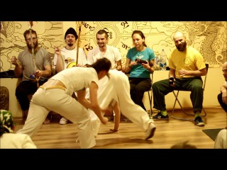 Caracolinha (Marrom e alunos) e Pomba (Palmares Angola Capoeira)