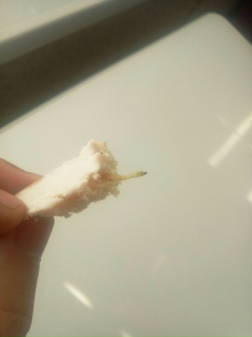 В херсонском хлебе найден сюрприз