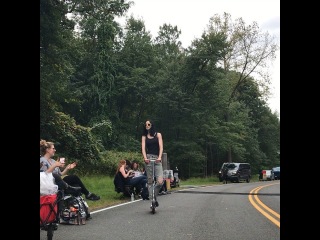 Krysten Ritter on Instagram: “This is how I roll up to set on #jessicajones 2 - that scoot life 🤪”