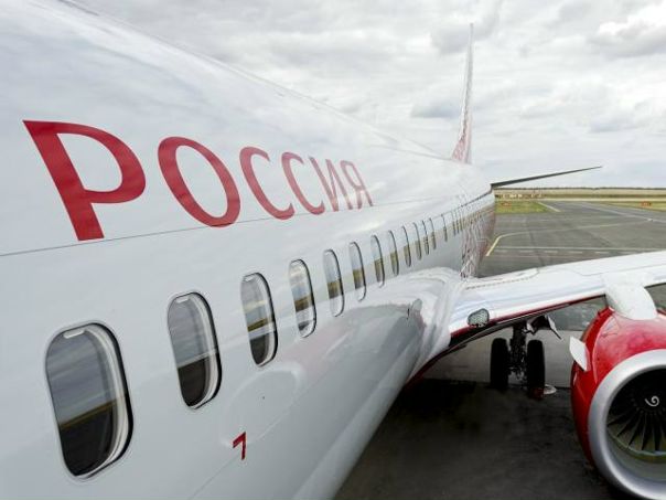 У самолета рейса Москва – Пхукет сломался двигатель