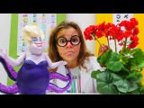 Sema’nın yüzü kızarıyor. Çizgi film oyuncaklar ve #Barbie ile #doktoroyunu. En güzel #kızoyuncakları