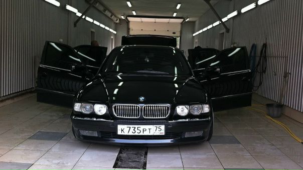 #BMW 7