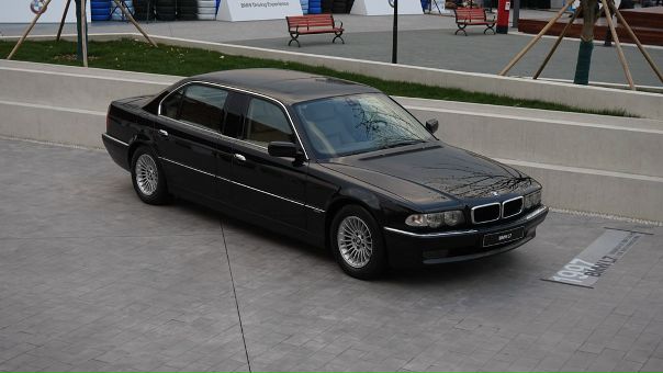 #BMW E38 L7