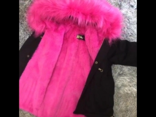 The coat liner can be matched freely