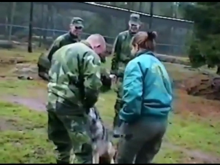 Дрессировщица волков