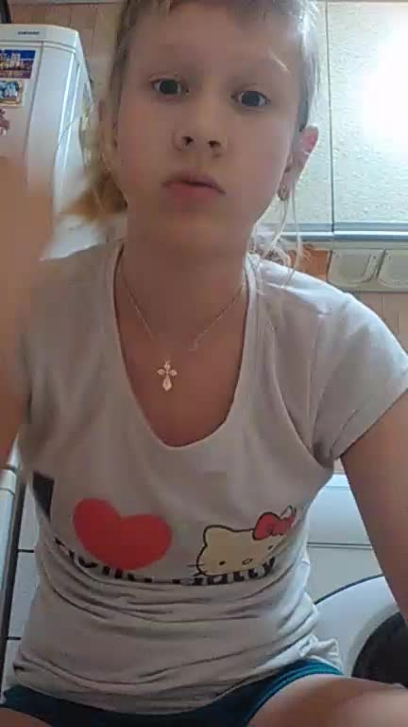 Скачать julyjailbait omegle mrvine vine phorum