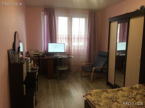 Сдаётся комната девушке славянской внешности за 28 000.<br>Подселение в 3-комнатную квартиру к двум девушкам (хозяева не живут там).<br>Без комиссии!<br>Подробнее на - фото Фото: Сдаётся комната девушке славянской внешности за 28 000.<br>Подселение в 3-комнатную квартиру к двум девушкам (хозяева не живут там).<br>Без комиссии!<br>Подробнее на