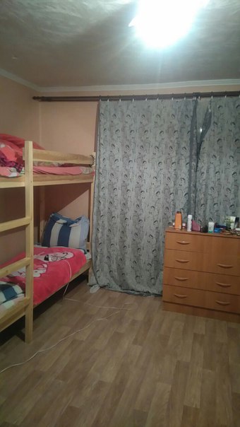 Я СОБСТВЕННИК, сдам КОЙКО-МЕСТО на подселение в ТРЁХкомнатную квартиру.<br>7.500 в месяц уже с КУ<br>ОДНА девушка к 3-м другим (молодые, чистоплотные)комната 20кв.м<br><br>В 7-10 минутах от м. Бабушкинская ПЕШКОМ или 2 остановки на автобусе/трамвае.(ездят каждые 3 минуты)<br>На длительный срок (от месяца).<br>Вам предлагается:<br>Вся бытовая техника,бесплатный wi-fi, раздельный санузел, СВЕЖИЙ РЕМОНТ.<br>Развита вся инфраструктура. Магазин и аптека в шаговой доступности.<br>СТРОГО славянская внешность, паспорт РФ.<br>Остальные вопросы в ЛС или whatsapp по телефону: 8(968)389-39-69 (Алексей). - фото Фото: Я СОБСТВЕННИК, сдам КОЙКО-МЕСТО на подселение в ТРЁХкомнатную квартиру.<br>7.500 в месяц уже с КУ<br>ОДНА девушка к 3-м другим (молодые, чистоплотные)комната 20кв.м<br><br>В 7-10 минутах от м. Бабушкинская ПЕШКОМ или 2 остановки на автобусе/трамвае.(ездят каждые 3 минуты)<br>На длительный срок (от месяца).<br>Вам предлагается:<br>Вся бытовая техника,бесплатный wi-fi, раздельный санузел, СВЕЖИЙ РЕМОНТ.<br>Развита вся инфраструктура. Магазин и аптека в шаговой доступности.<br>СТРОГО славянская внешность, паспорт РФ.<br>Остальные вопросы в ЛС или whatsapp по телефону: 8(968)389-39-69 (Алексей).