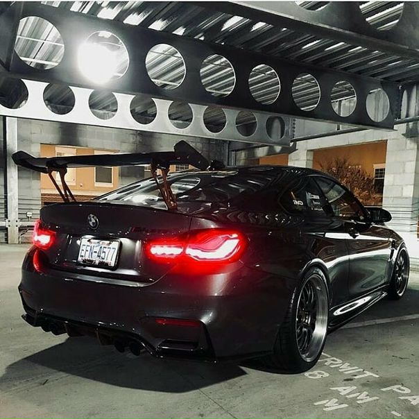 #BMW M4 GTS 