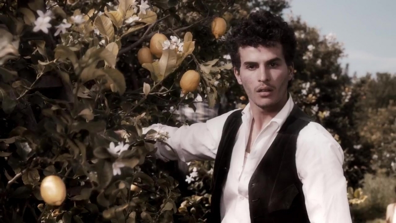 DOLCE FLORAL DROPS.mp4