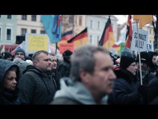 TAUSENDE DEMONSTRIEREN IN COTTBUS: BERLIN, SEHT IHR UNS?