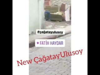 🌟Hakan The Protector_Netflix🌟 on Instagram: “#New la primera aparición se #ÇağatayUlusoy en él #Set de #Netflix #TheProtector #ProudOfÇağatayUlusoy”