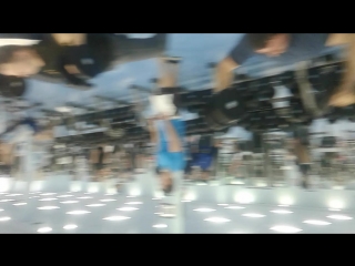 жумыстагы спорт залда