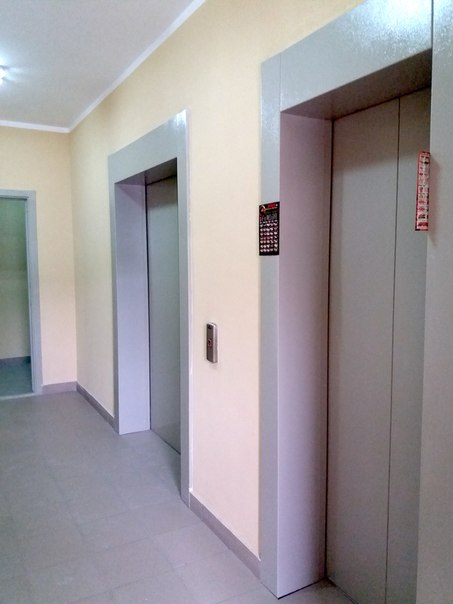 ВНИМАНИЕВ продаже квартира-студия монолитно-кирпичного дома, фасад здания сделан из кирпича. Дом сдан в 2016 году (ЖК «Люберцы»), в квартире никто не проживал! В настоящий момент студия без ремонта (на фото представлен пример ремонта в аналогичной студии).<br>=================================================<br>АКЦИЯ! Только сегодня действует СКИДКА 100.000 рублей или вы можете выбрать чистовую отделку в ПОДАРОК!!! <br>=================================================<br>Дополнительно: уже установлены радиаторы, современные двухкамерные стеклопакеты, металлические каркасы для кондиционеров. Комната очень светлая – окна чуть больше обычных, выходят во двор. Дом новый и чистый, есть консьерж. Рядом все необходимое для комфортного проживания.<br>+++++++++++++++++++++++++++++++++++++++++++++++++<br>Инфраструктура: ЖК «Люберцы», где находится наш объект, расположился на Юго-Востоке Москвы в 7-ми км. от МКАД, вдали от городской суеты. Здесь все для комфортной жизни в сочетании с природой. Недалеко находится о. «Черное», река «Печорка», Салтыковский лесопарк. Уникальное преимущество проекта – жилой комплекс расположен в шаговой доступности от станции метро «Некрасовка» (2018 г.).<br>+++++++++++++++++++++++++++++++++++++++++++++++++<br>Транспортная доступность: <br>ст. м. «Некрасовка» Кожуховской линии, на данный момент в этапе строительства, запуск в 2018 г. (2 км.). Станция Люберцы-1 (2 км.), Станция Люберцы-2 (360 м.). Автобусом 722 до метро «Выхино», 723 Некрасовка-Реутово, 726 Некрасовка — 2-й Красковский проезд. От м. Выхино маршрутное такси 1232К (20 минут). От метро «Котельники» - 40. От метро «Новокосино» - 1225К. От ж/д станции «Люберцы-1» - 47, 1229, 31Б, 16, автобус 31. Новая транспортная развязка обеспечит свободный выезд на МКАД (7 км. по Косинскому шоссе).<br>++++++++++++++++++++++++++++++++++++++++++<br>Важно! Быстрая продажа, успейте записаться на просмотр и купить квартиру своей мечты!<br>Остались вопросы А почему бы не позвонить мне прямо СЕЙЧАС - фото Фото: ВНИМАНИЕВ продаже квартира-студия монолитно-кирпичного дома, фасад здания сделан из кирпича. Дом сдан в 2016 году (ЖК «Люберцы»), в квартире никто не проживал! В настоящий момент студия без ремонта (на фото представлен пример ремонта в аналогичной студии).<br>=================================================<br>АКЦИЯ! Только сегодня действует СКИДКА 100.000 рублей или вы можете выбрать чистовую отделку в ПОДАРОК!!! <br>=================================================<br>Дополнительно: уже установлены радиаторы, современные двухкамерные стеклопакеты, металлические каркасы для кондиционеров. Комната очень светлая – окна чуть больше обычных, выходят во двор. Дом новый и чистый, есть консьерж. Рядом все необходимое для комфортного проживания.<br>+++++++++++++++++++++++++++++++++++++++++++++++++<br>Инфраструктура: ЖК «Люберцы», где находится наш объект, расположился на Юго-Востоке Москвы в 7-ми км. от МКАД, вдали от городской суеты. Здесь все для комфортной жизни в сочетании с природой. Недалеко находится о. «Черное», река «Печорка», Салтыковский лесопарк. Уникальное преимущество проекта – жилой комплекс расположен в шаговой доступности от станции метро «Некрасовка» (2018 г.).<br>+++++++++++++++++++++++++++++++++++++++++++++++++<br>Транспортная доступность: <br>ст. м. «Некрасовка» Кожуховской линии, на данный момент в этапе строительства, запуск в 2018 г. (2 км.). Станция Люберцы-1 (2 км.), Станция Люберцы-2 (360 м.). Автобусом 722 до метро «Выхино», 723 Некрасовка-Реутово, 726 Некрасовка — 2-й Красковский проезд. От м. Выхино маршрутное такси 1232К (20 минут). От метро «Котельники» - 40. От метро «Новокосино» - 1225К. От ж/д станции «Люберцы-1» - 47, 1229, 31Б, 16, автобус 31. Новая транспортная развязка обеспечит свободный выезд на МКАД (7 км. по Косинскому шоссе).<br>++++++++++++++++++++++++++++++++++++++++++<br>Важно! Быстрая продажа, успейте записаться на просмотр и купить квартиру своей мечты!<br>Остались вопросы А почему бы не позвонить мне прямо СЕЙЧАС