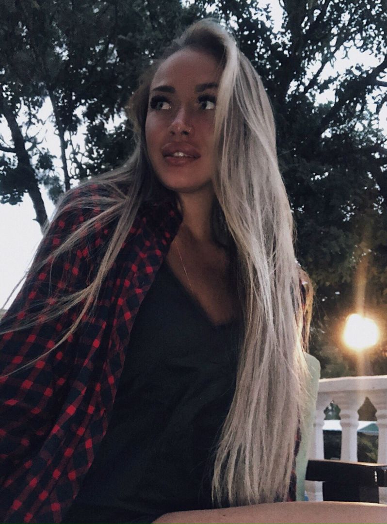 Юлия Белоусова