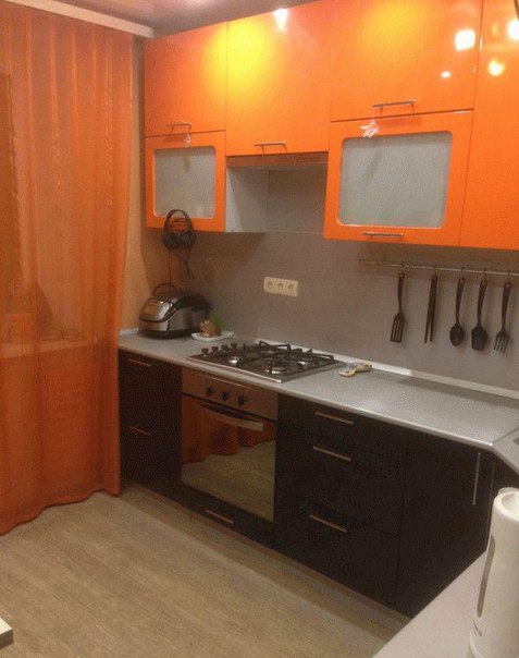 Космонавта Волкова, 5К2. метро Войковская (5-7 минут пешком). Квартира ранее не сдавалась, хороший ремонт, ламинат, с/у совмещен, в кафеле. В квартире есть: холодильник, сантехника, стиральная машина, вытяжка, сплит-система, мебель, телевизор, диван, стенка в комнате, а также на кухне с жарочной панелью. Все новое!!! Балкон застекленный. 32 тыс+к/у. Есть комиссия. 89581071690. Ирина<br> - фото Фото: Космонавта Волкова, 5К2. метро Войковская (5-7 минут пешком). Квартира ранее не сдавалась, хороший ремонт, ламинат, с/у совмещен, в кафеле. В квартире есть: холодильник, сантехника, стиральная машина, вытяжка, сплит-система, мебель, телевизор, диван, стенка в комнате, а также на кухне с жарочной панелью. Все новое!!! Балкон застекленный. 32 тыс+к/у. Есть комиссия. 89581071690. Ирина<br>