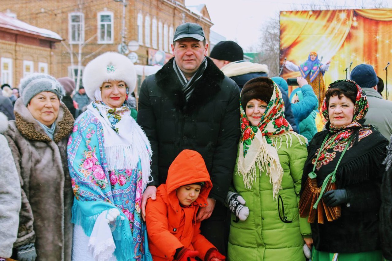 Веселый праздник с угощениями прошел в Красноармейске Веселый праздник с угощениями прошел в Красноармейске