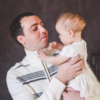 Александр Захаров